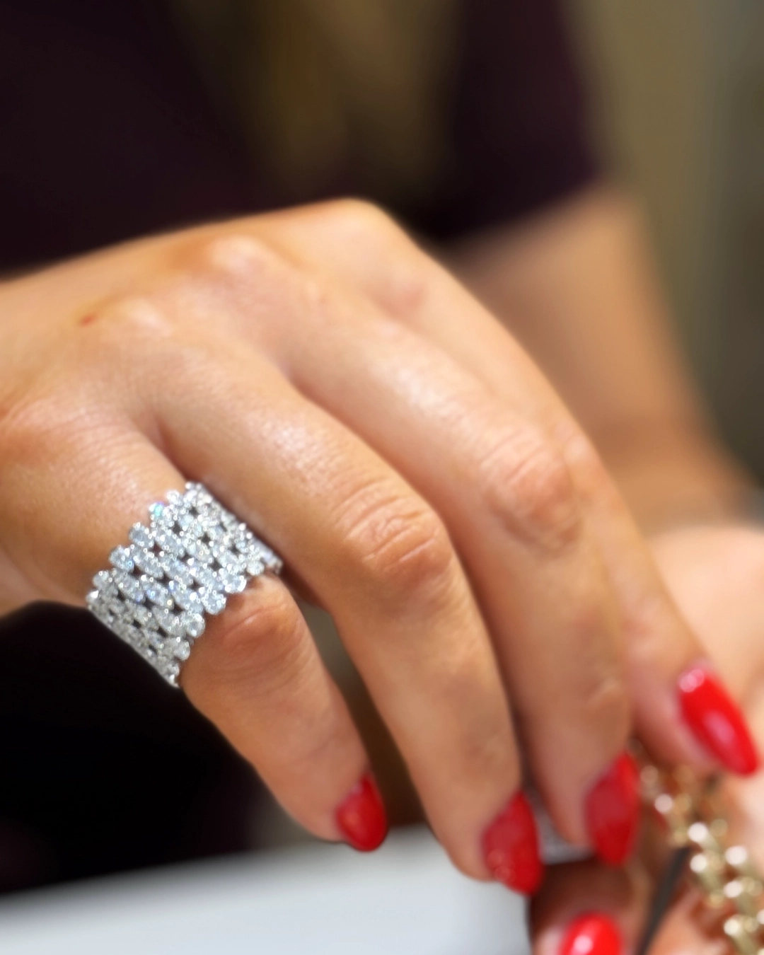 schmuck-persoenliche-geschichten-ausgezeichneter-fachkraft-betrieb-2026-markis-juwelier-003
